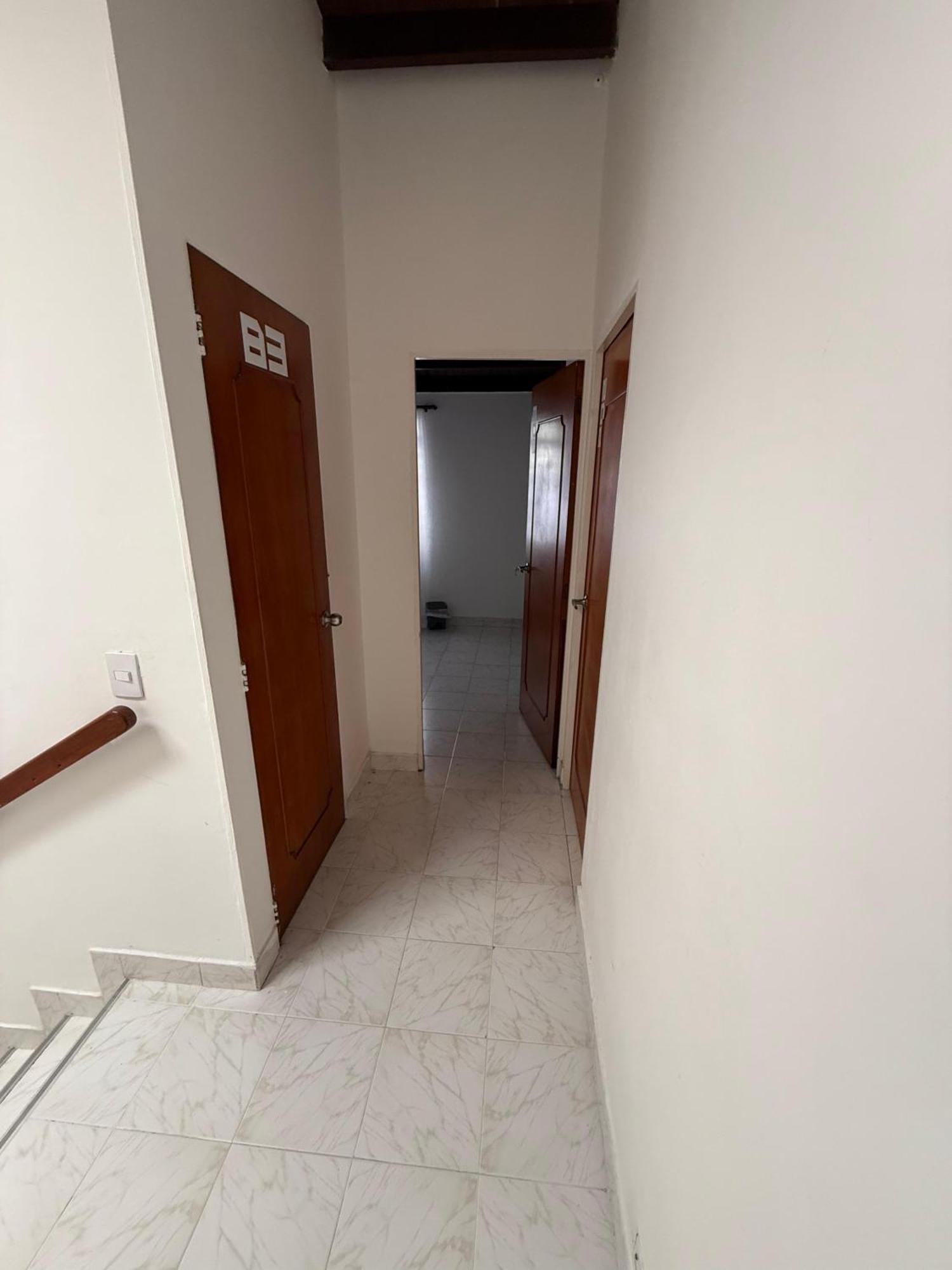 Road Living Home 메딜린 외부 사진